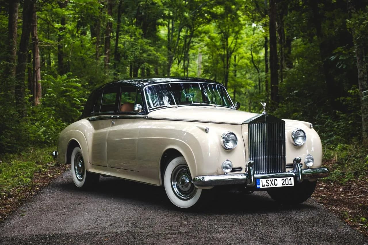 1961 Rolls - Royce Silver Cloud