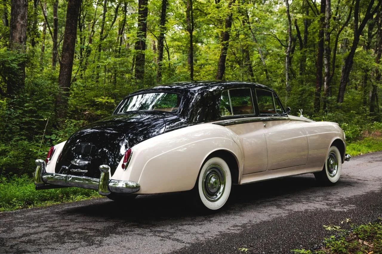 1961 Rolls - Royce Silver Cloud - Thumbnail 3