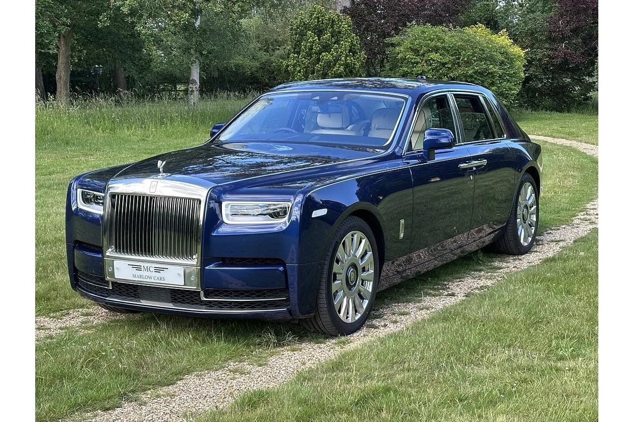 Rolls - Royce Phantom V12 - Thumbnail 4