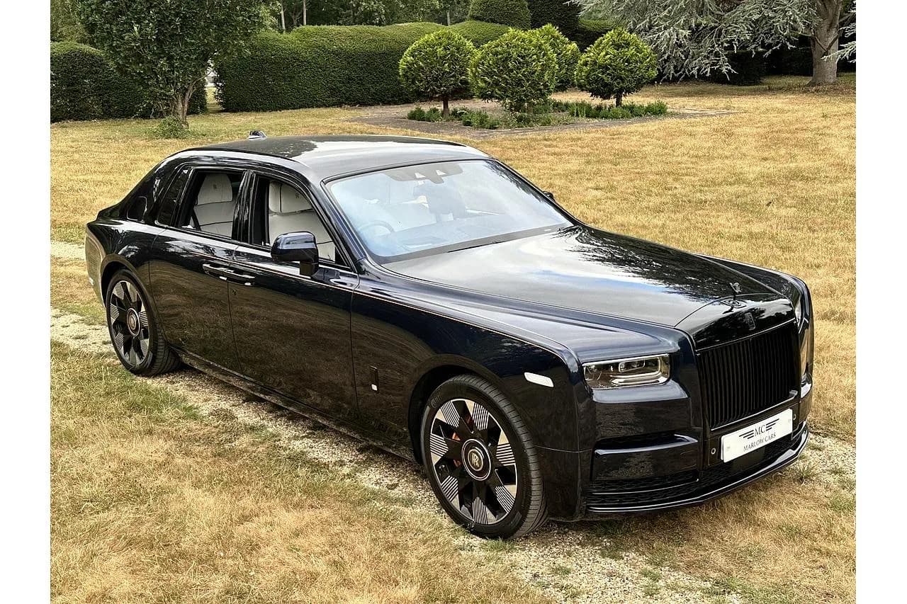 2025 Rolls - Royce Phantom V12 - Thumbnail 7