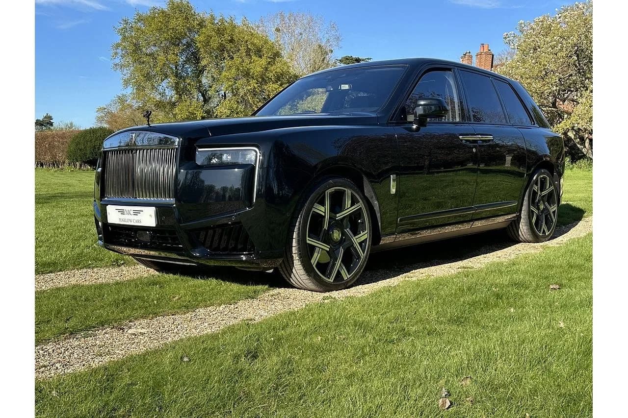 2022 Rolls - Royce Cullinan V12 - Thumbnail 2