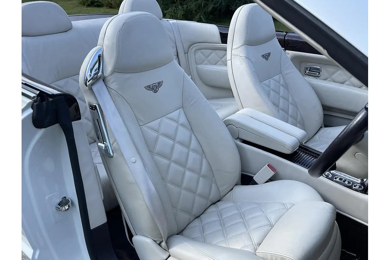 2010 Bentley AZURE T - Thumbnail 7