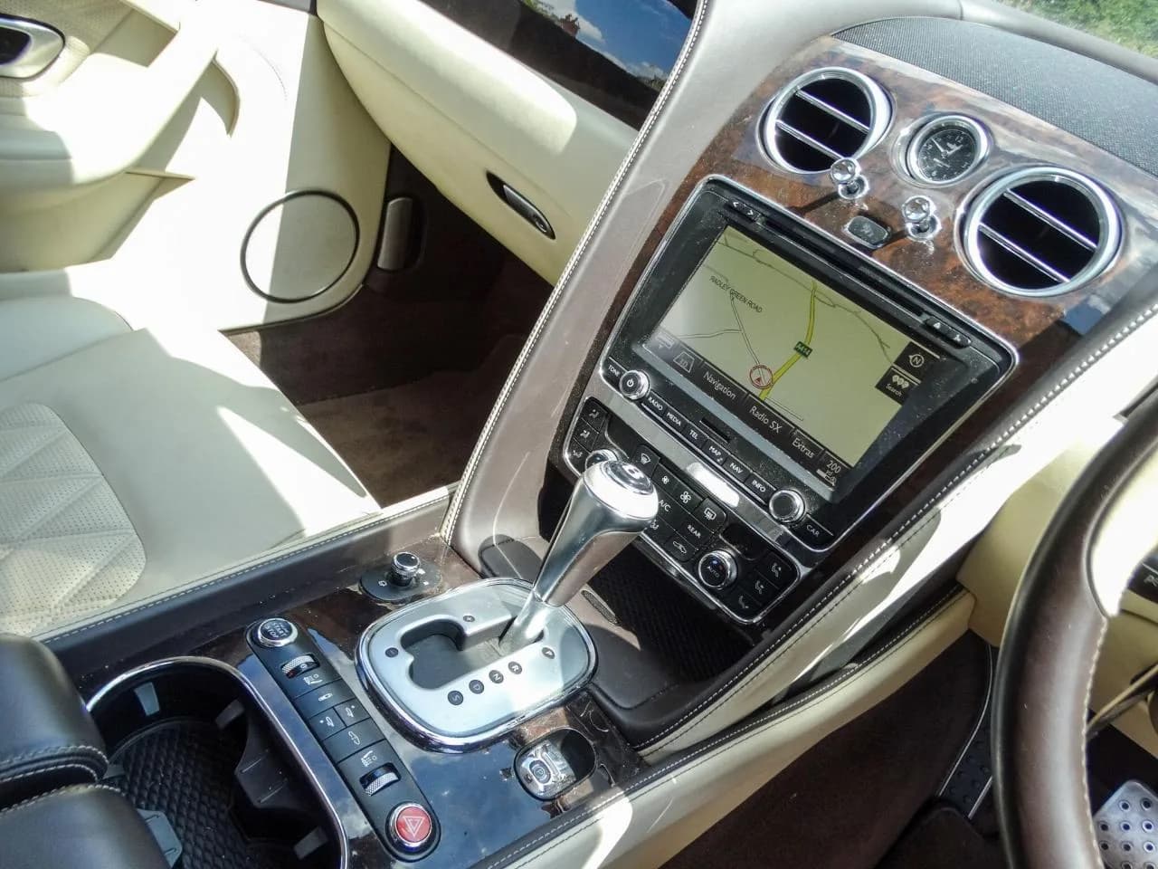 2011 Bentley 6.0 GT 2dr - Thumbnail 6