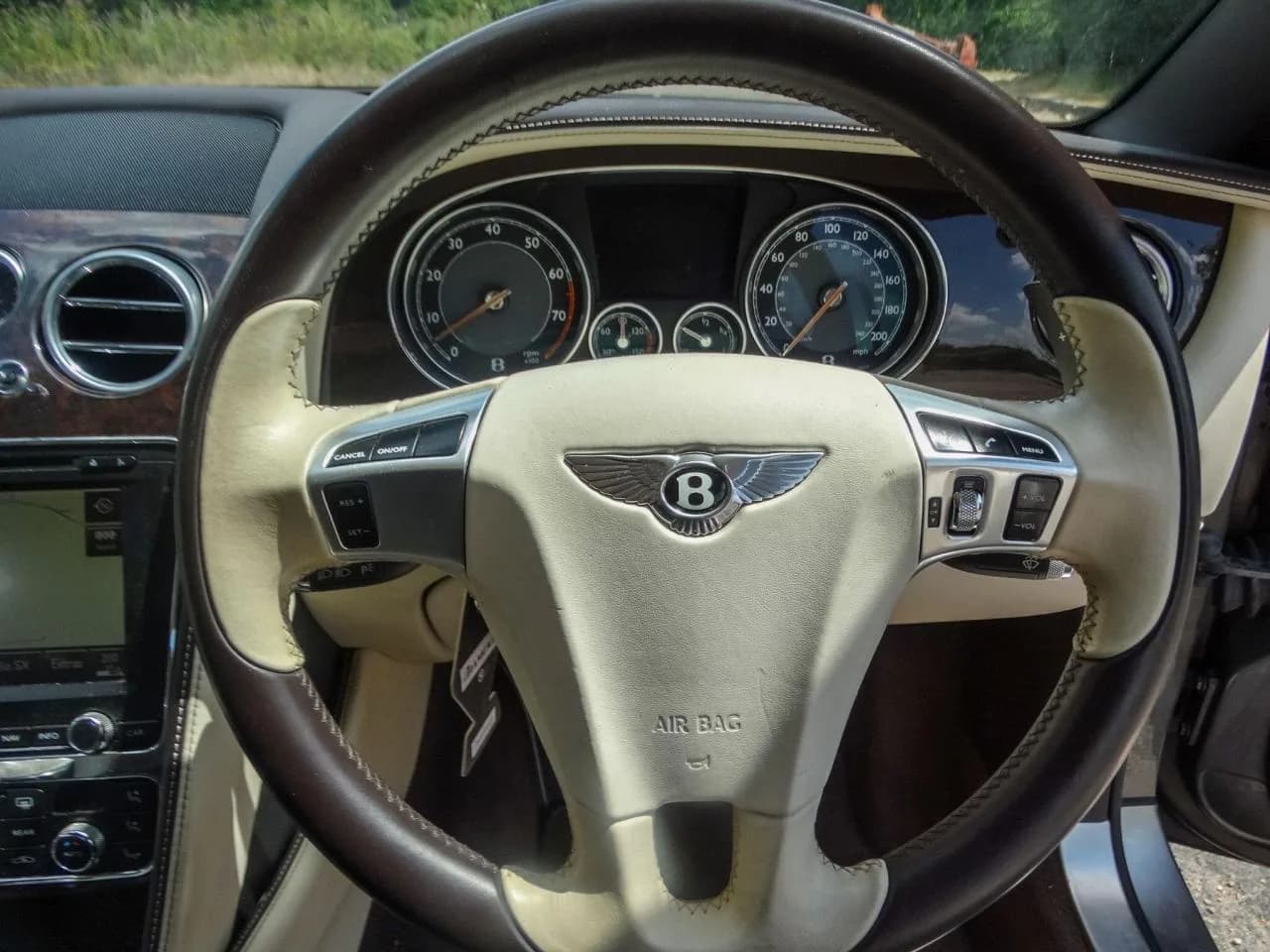 2011 Bentley 6.0 GT 2dr - Thumbnail 7