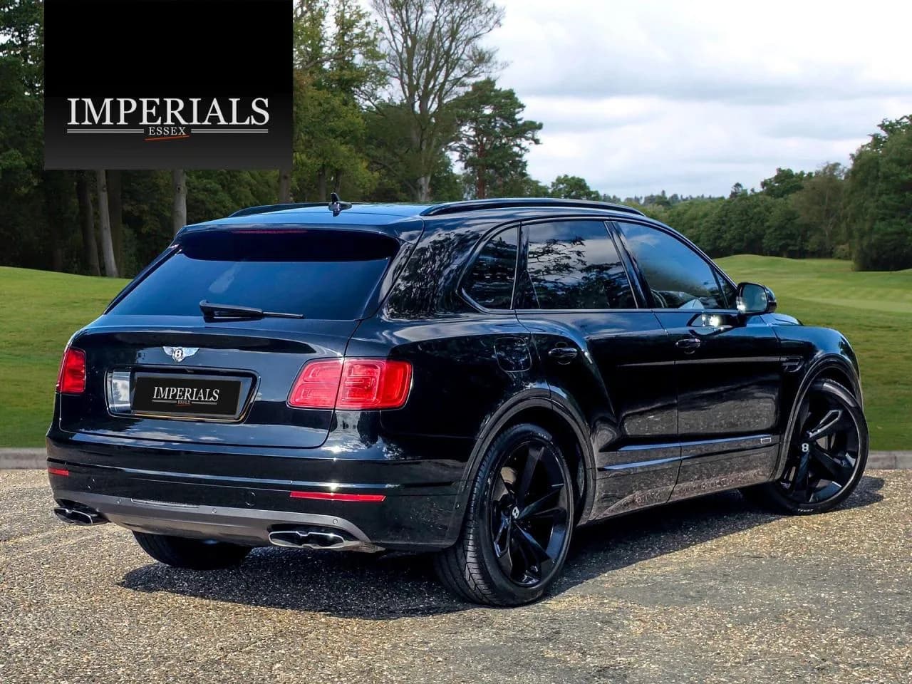 2017 Bentley 4.0d V8 SUV 5dr Diesel Auto 4WD Euro 6 (s/s) (435 ps) - Thumbnail 4