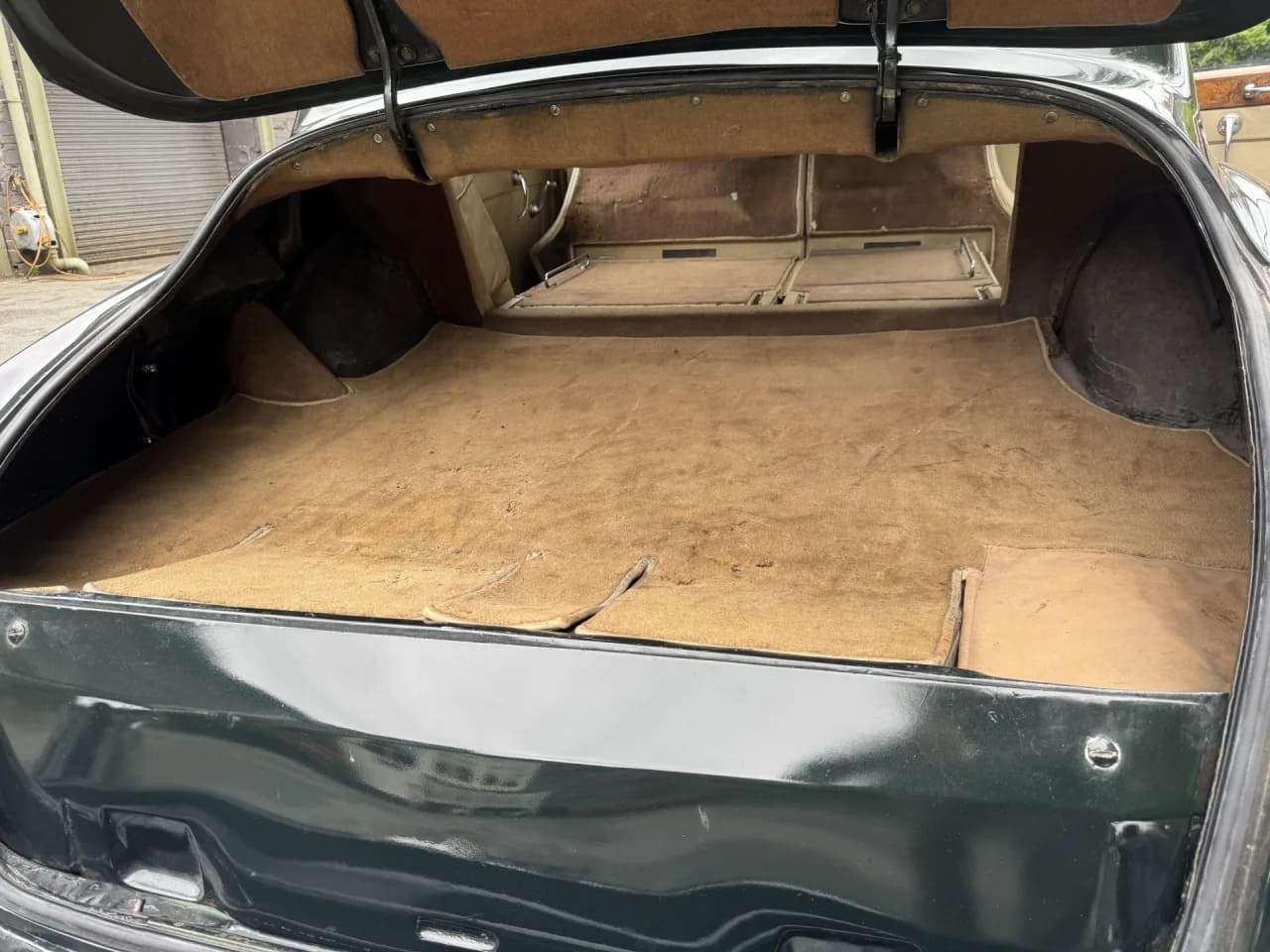 1957 Bentley S1 with Radford Modifications - Thumbnail 6
