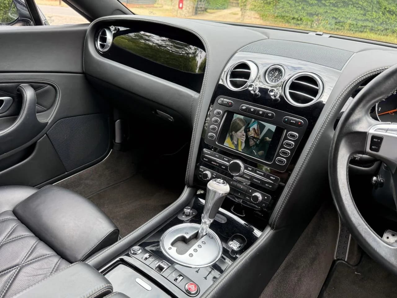 2009 Bentley 6.0 W12 GTC Speed Auto 4WD Euro 4 2dr - Thumbnail 6