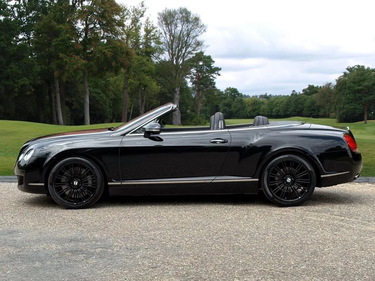 2009 Bentley 6.0 W12 GTC Speed Auto 4WD Euro 4 2dr - Thumbnail 2