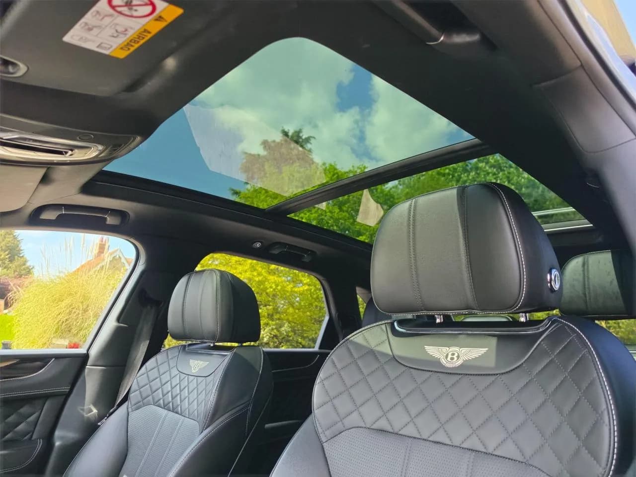 2018 Bentley 4.0 V8 SUV 5dr Petrol Auto 4WD Euro 6 (s/s) (550 ps) - Thumbnail 8