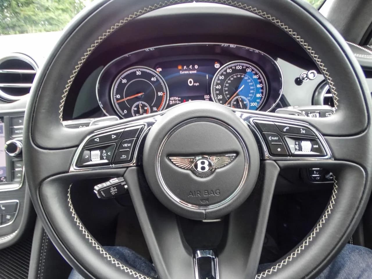 2018 Bentley 4.0d V8 SUV 5dr Diesel Auto 4WD Euro 6 (s/s) (435 ps) - Thumbnail 7