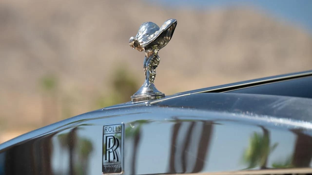 2002 Rolls - Royce Park Ward - Thumbnail 2