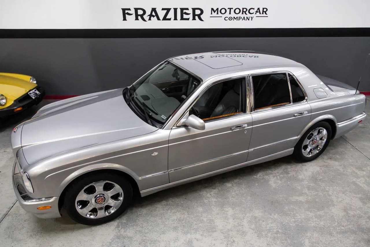 2001 Bentley Arnage Red Label - Thumbnail 2