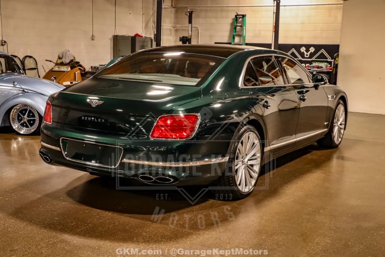 2023 Bentley Flying Spur - Thumbnail 8
