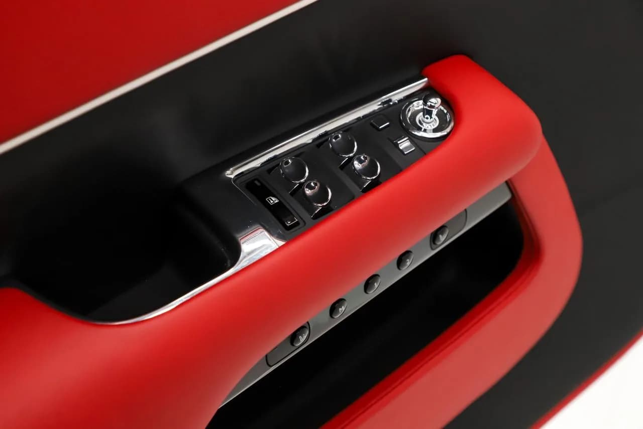 2017 Rolls - Royce Wraith - Thumbnail 8
