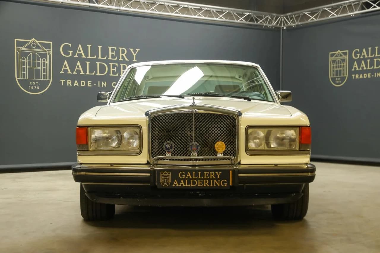 1984 Bentley Eight Saloon &ldquo;Acrylic White over Parchment&rdquo; - Thumbnail 5
