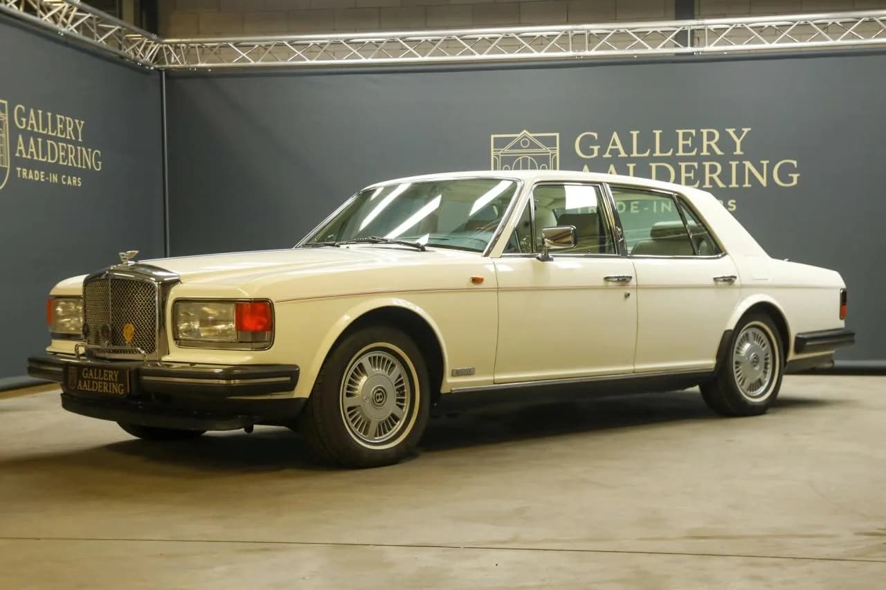 1984 Bentley Eight Saloon &ldquo;Acrylic White over Parchment&rdquo;