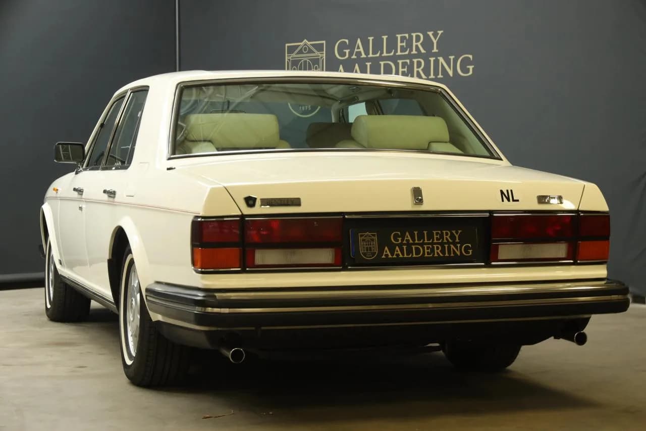 1984 Bentley Eight Saloon &ldquo;Acrylic White over Parchment&rdquo; - Thumbnail 2