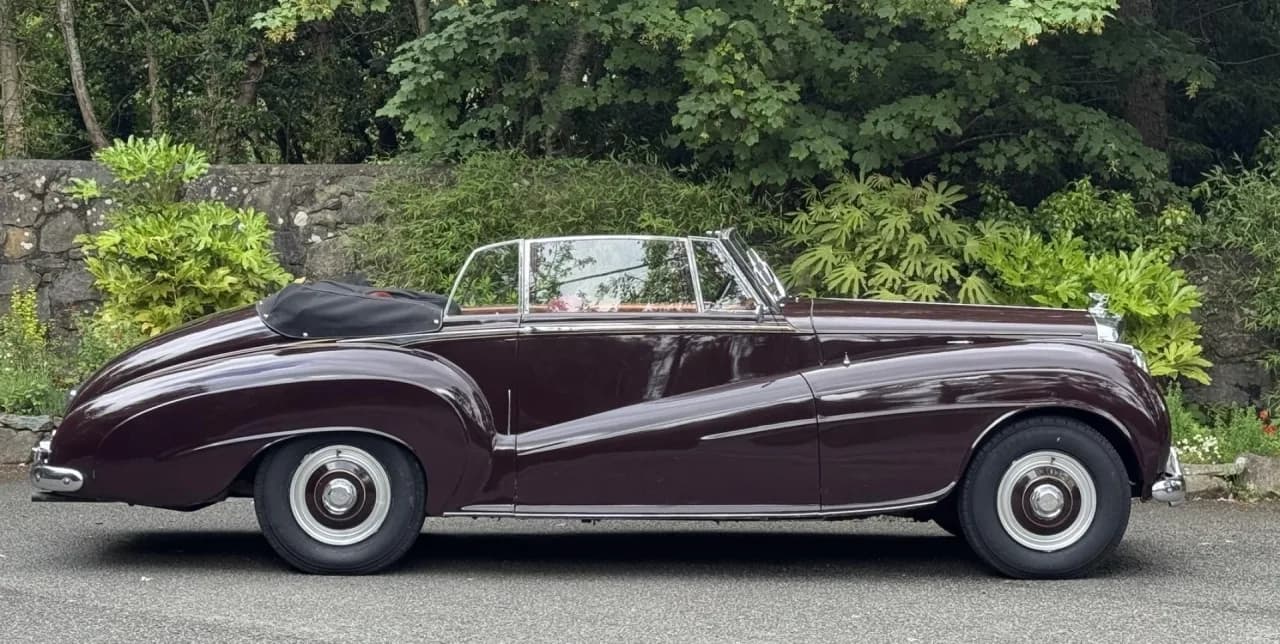 1953 Bentley R Type Mulliner Drophead Coupe - Thumbnail 4