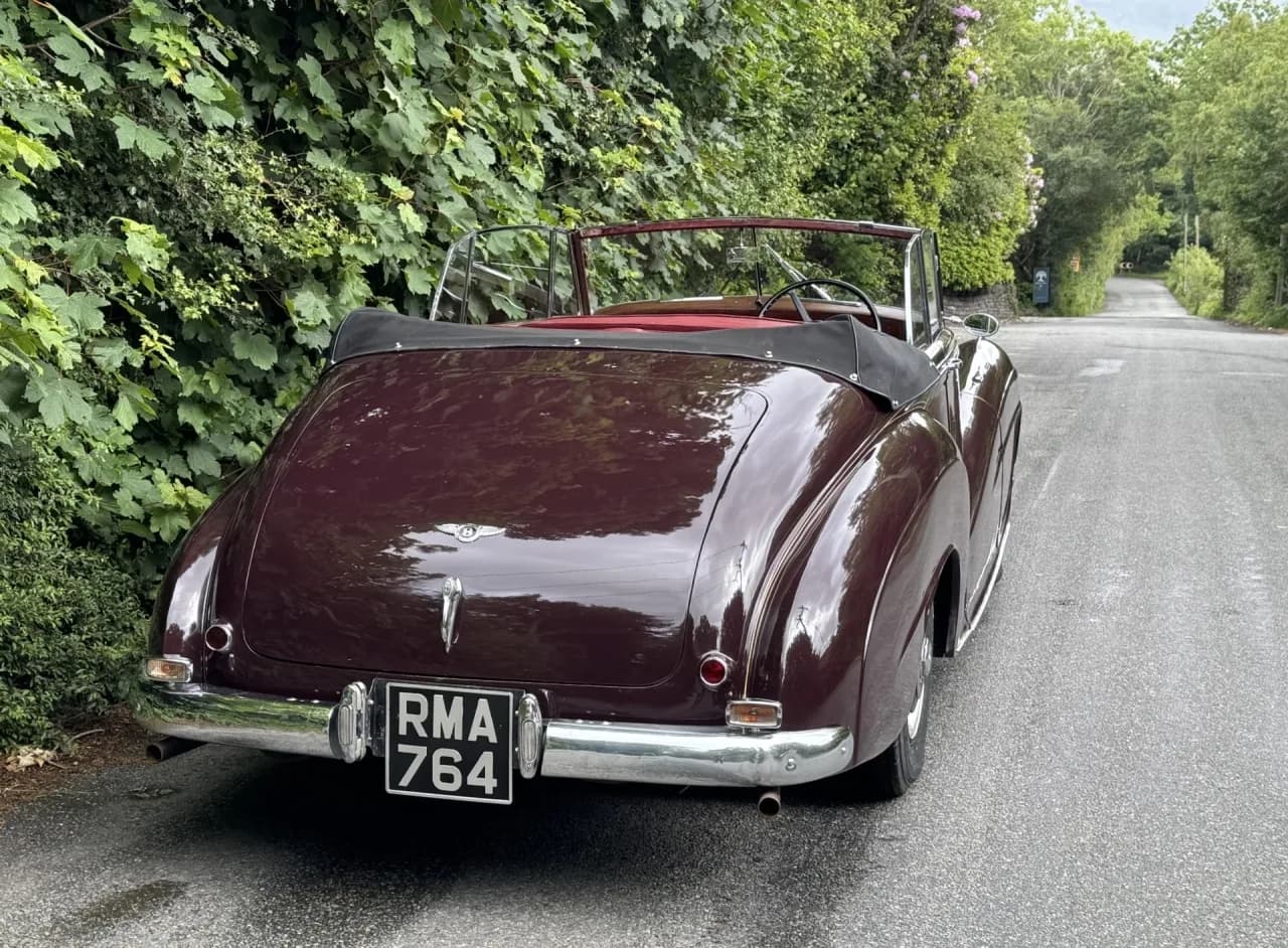 1953 Bentley R Type Mulliner Drophead Coupe - Thumbnail 2