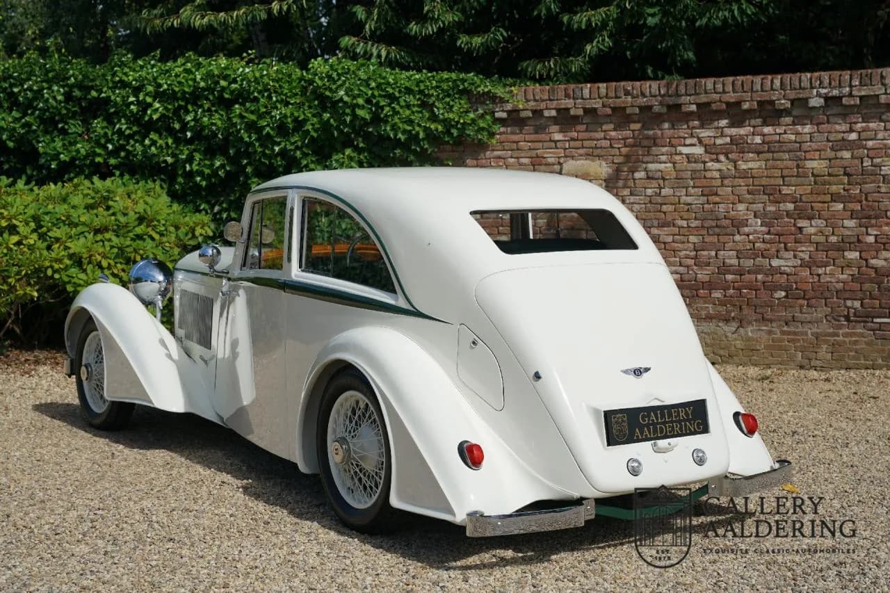 1933 Bentley 3&frac12; litre &ldquo;Streamline&rdquo; by Park Ward &amp; Co - Thumbnail 8