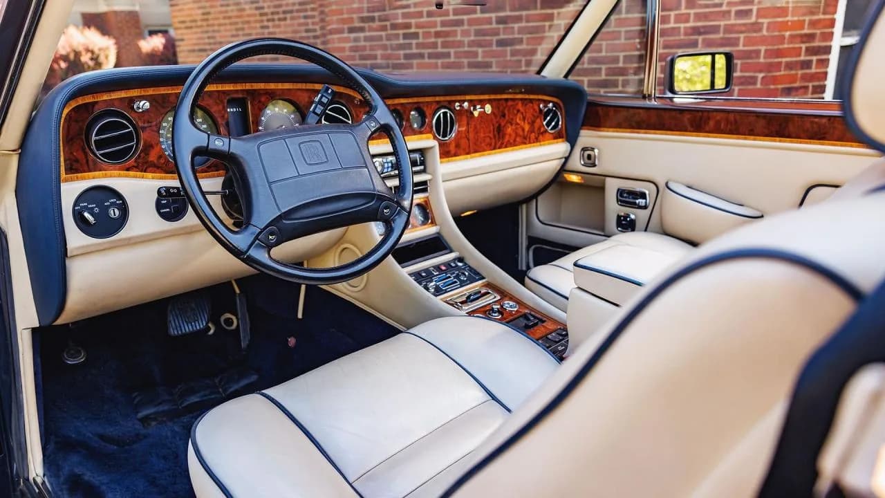 1991 Rolls - Royce Corniche III - Thumbnail 7