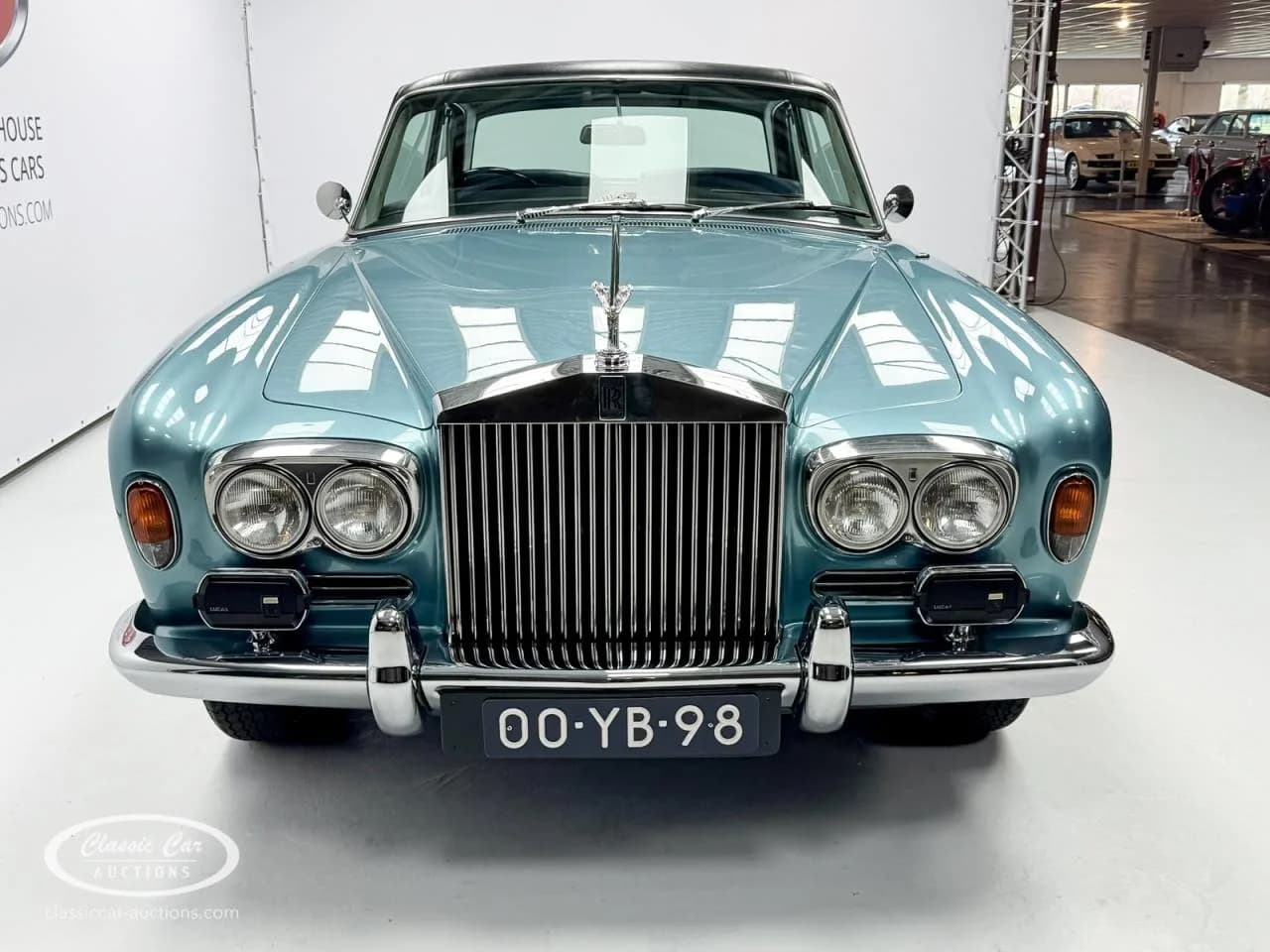1973 Rolls - Royce Corniche - Thumbnail 2