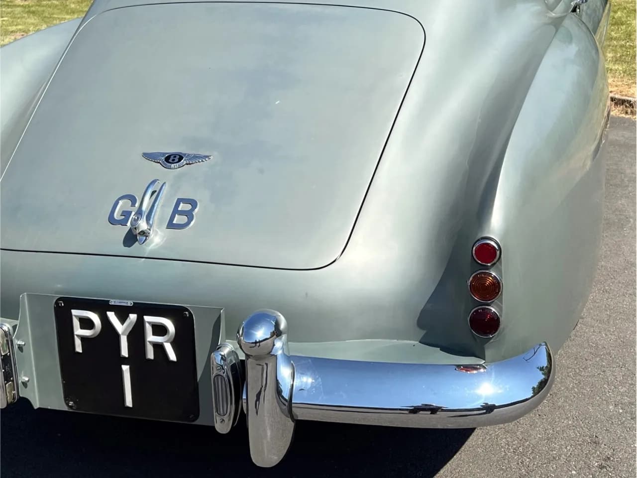 1955 Bentley R Type Continental Automatic H J Mulliner Fastback - Thumbnail 4