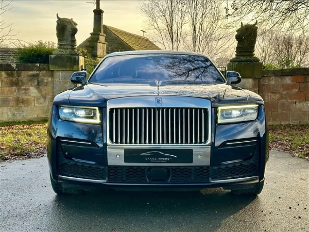 2021 Rolls - Royce Ghost - Thumbnail 2