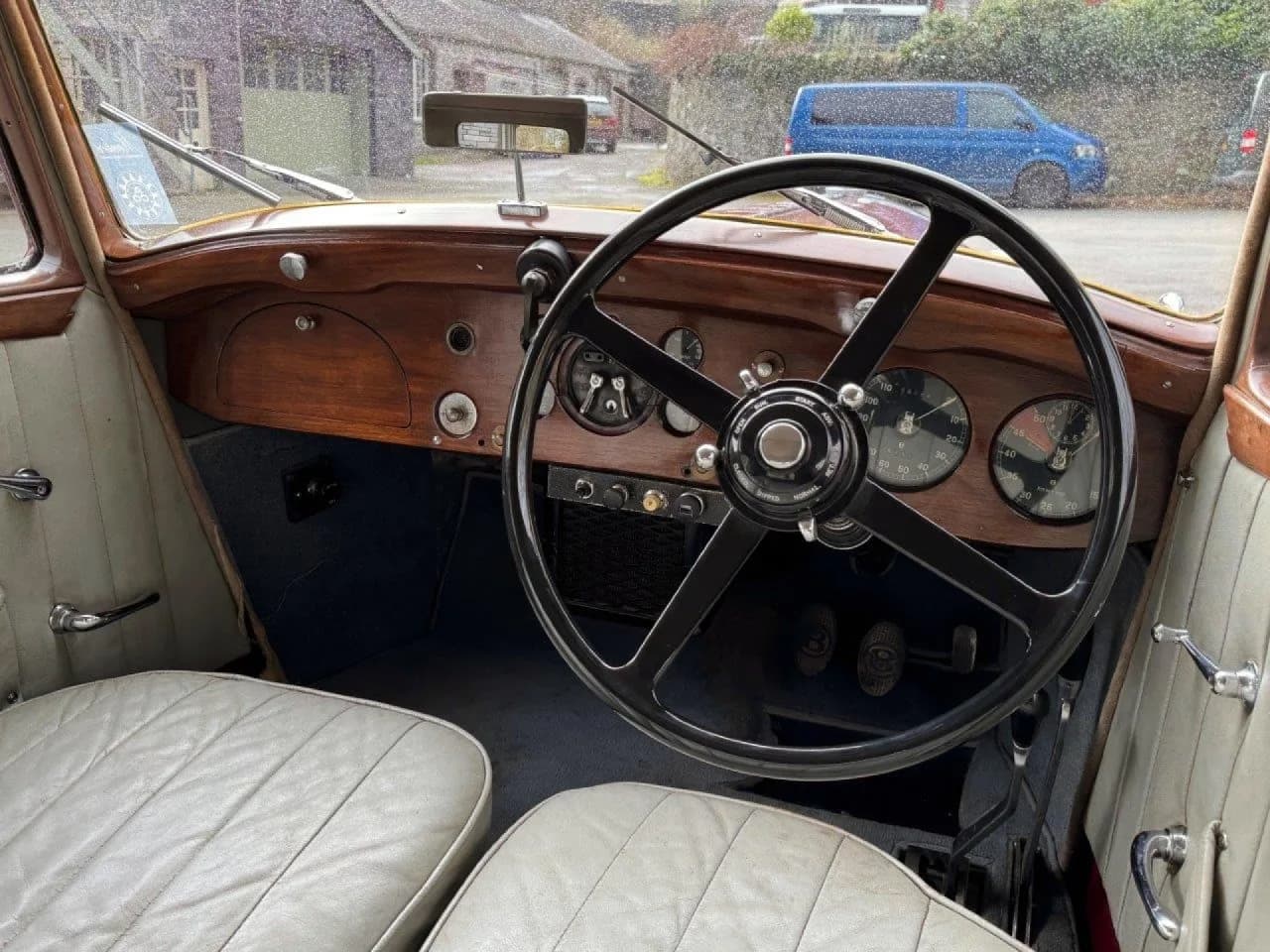 1934 Bentley 3 1/2 Park Ward Saloon - Thumbnail 6