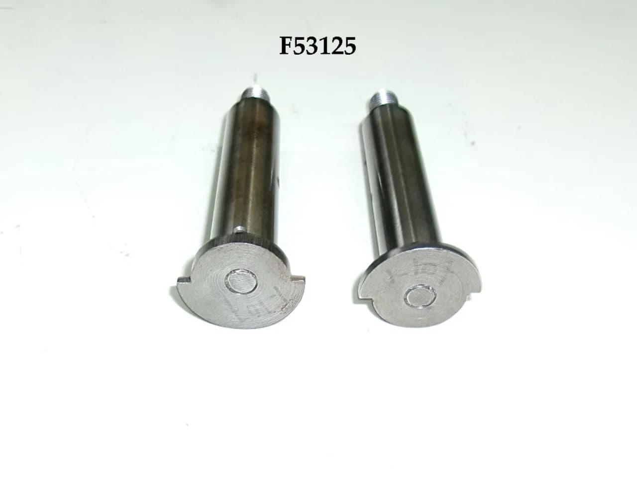 2x F53125 / BAR143 shackle pin front - front spring