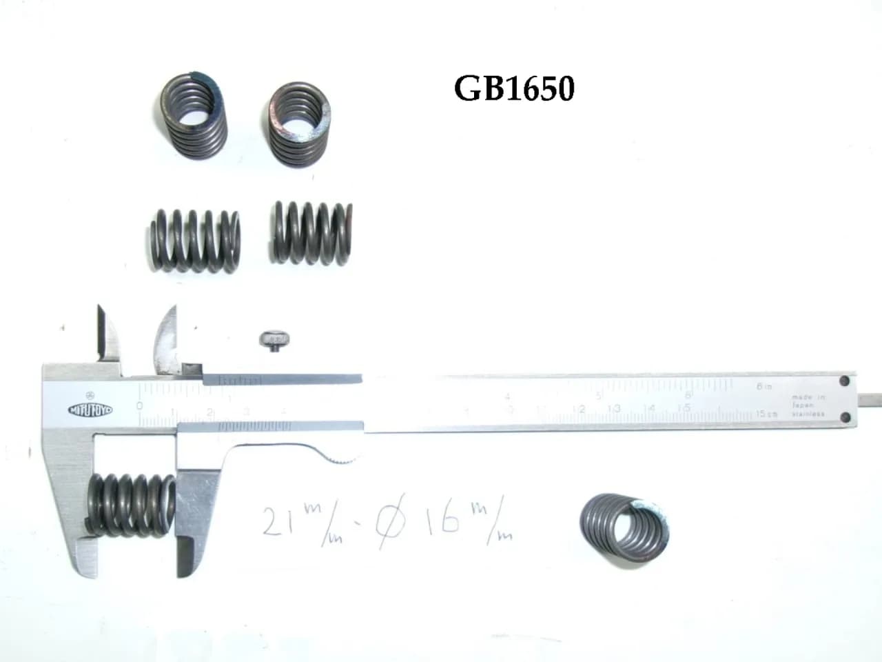 6x GB1650 / GD525, Spring, behind flywheel friction plate