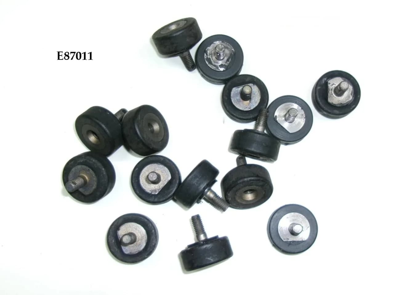 9x E87011 / GG185 driving block for a dynamo