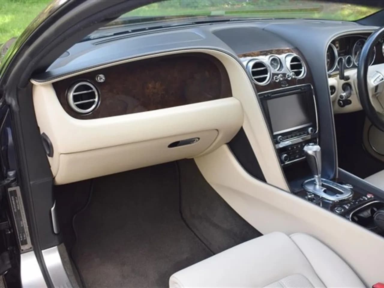 2012 Bentley Continental GT - Thumbnail 4