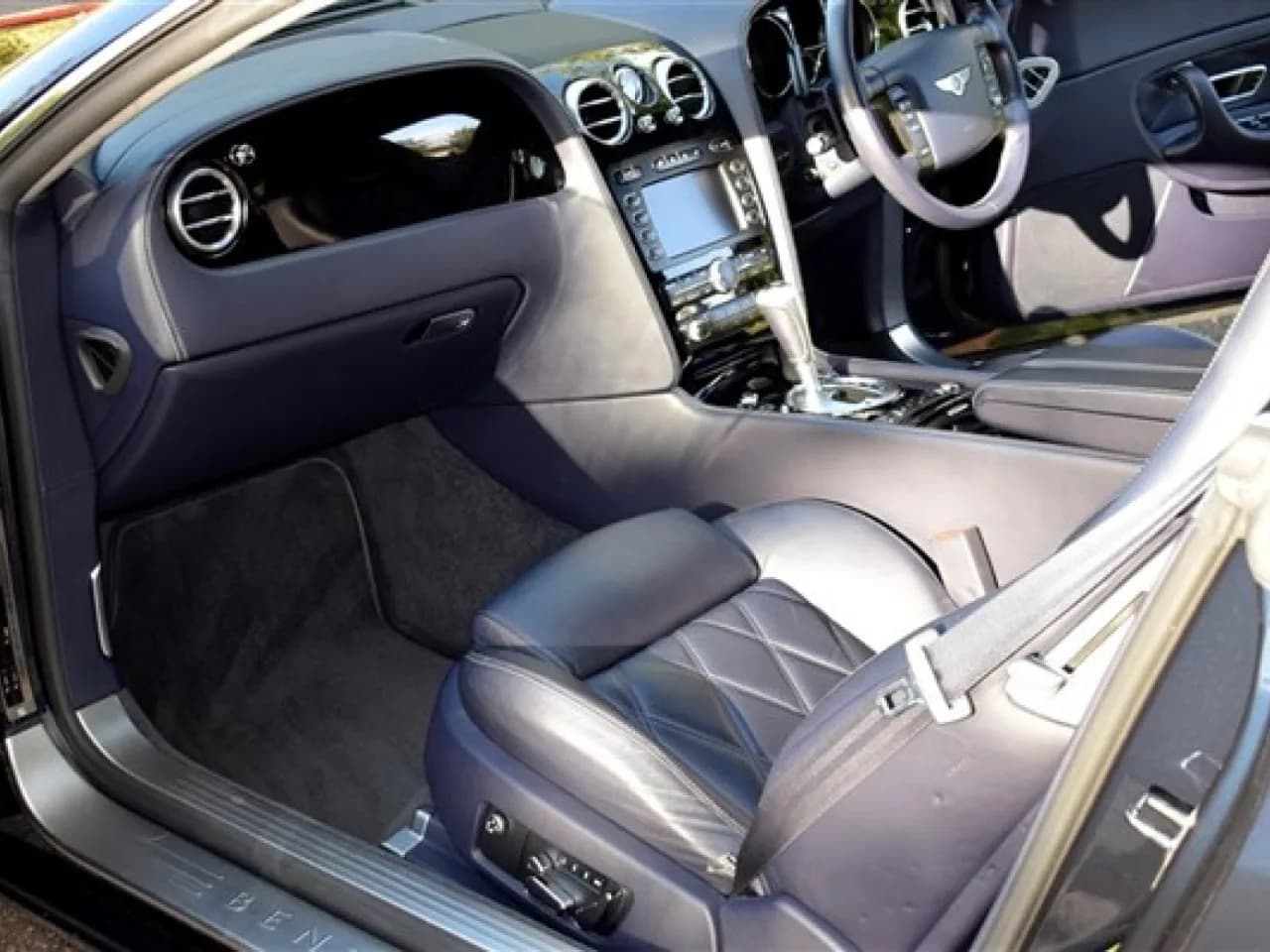2008 Bentley Continental GT - Thumbnail 4