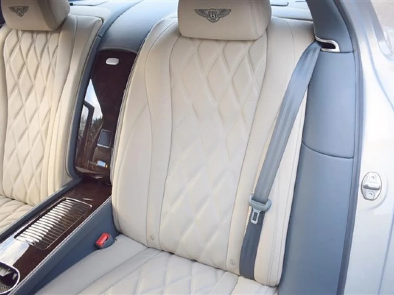 2014 Bentley Flying Spur - Thumbnail 5