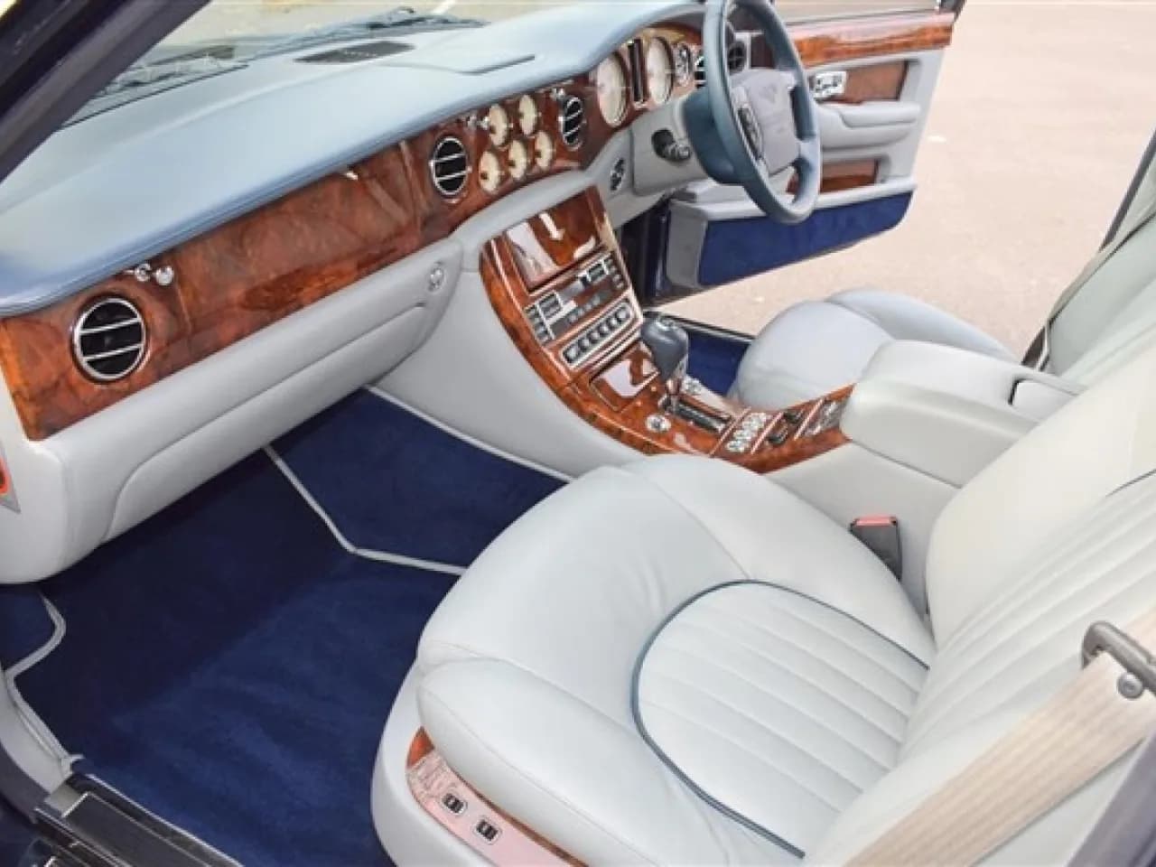 2002 Bentley Arnage - Thumbnail 4