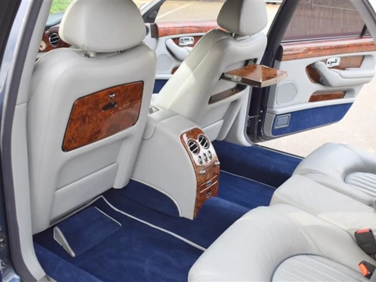 2002 Bentley Arnage - Thumbnail 5