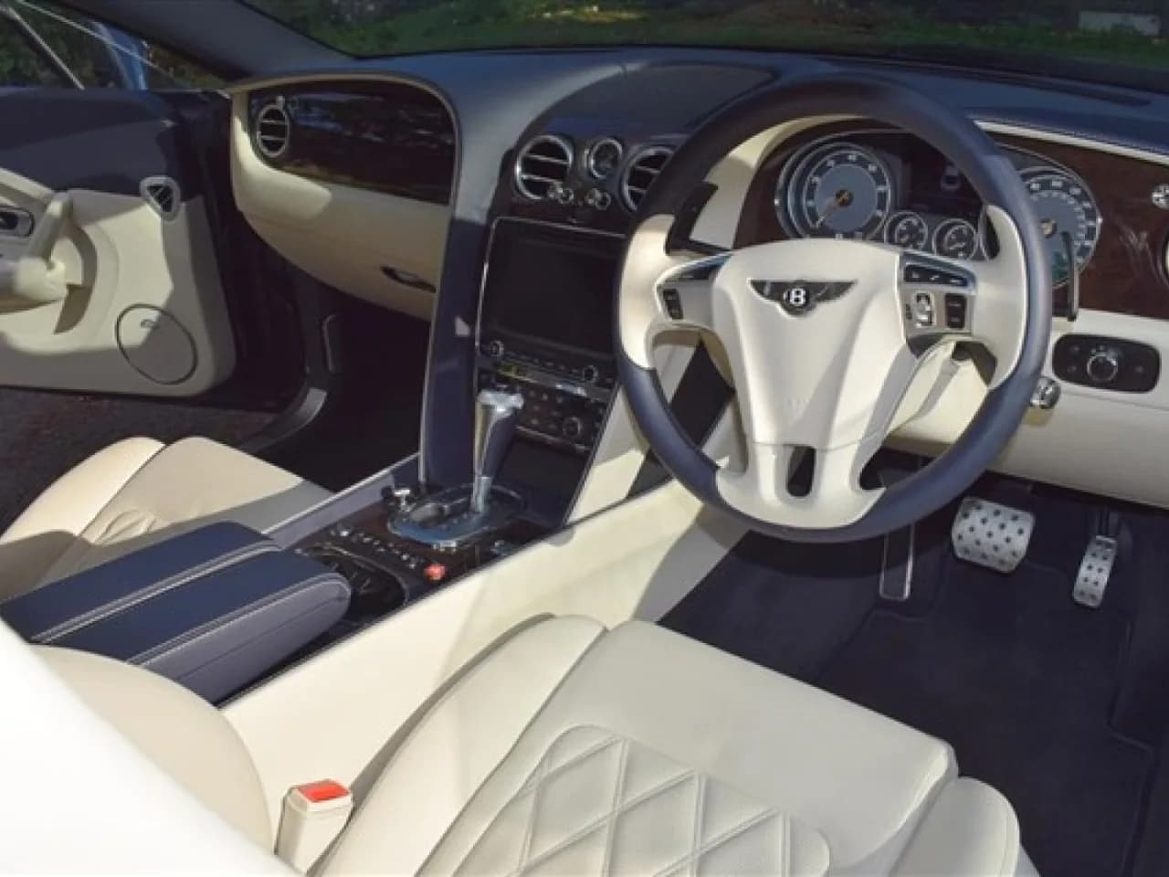 2012 Bentley Continental GT - Thumbnail 8