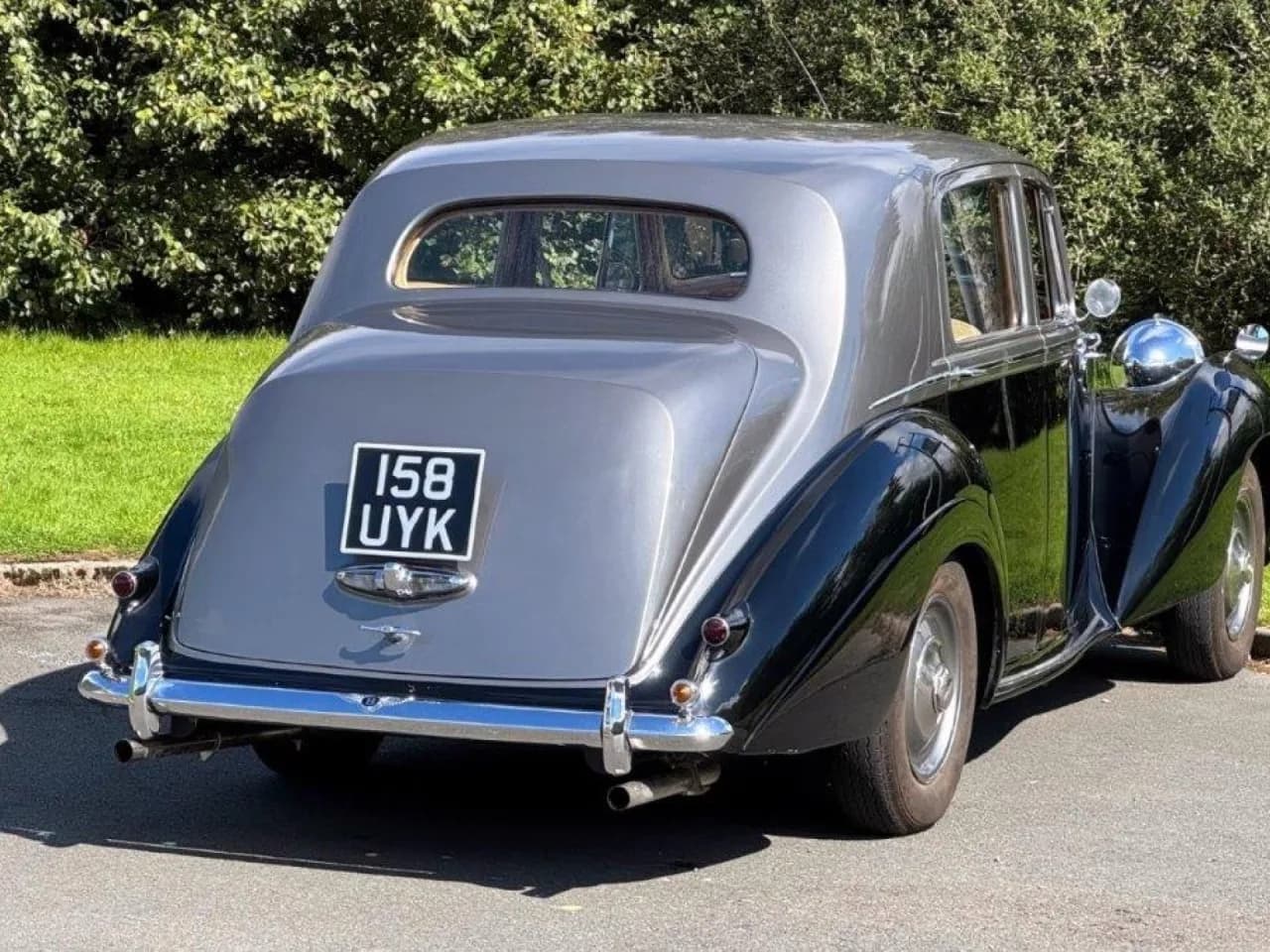 1953 Bentley R Type Manual Sports Saloon - Thumbnail 5