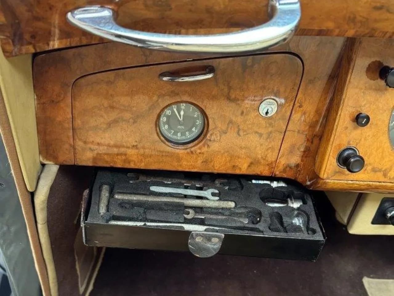 1953 Bentley R Type Manual Sports Saloon - Thumbnail 8