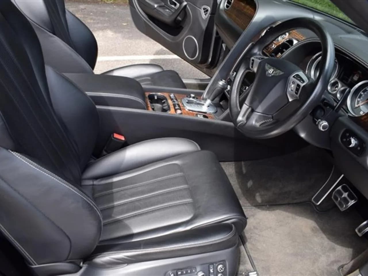 2013 Bentley Continental GTC - Thumbnail 8