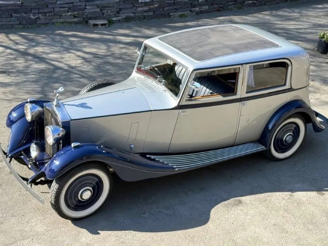 1934 Rolls - Royce 20/25 James Young Saloon GUB77 - Thumbnail 4