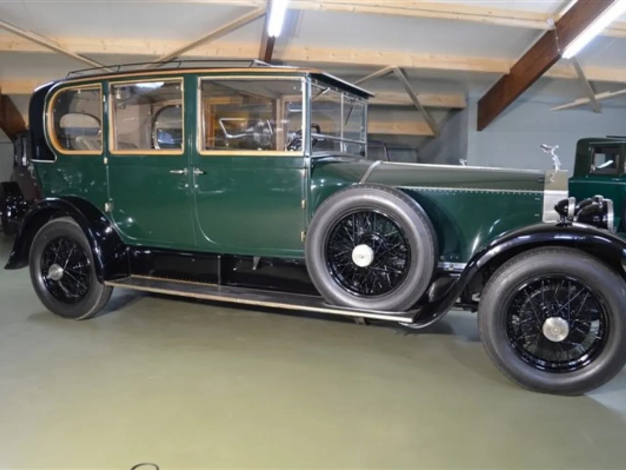 1928 Rolls-Royce Phantom I / Barker / Enclosed Limousine