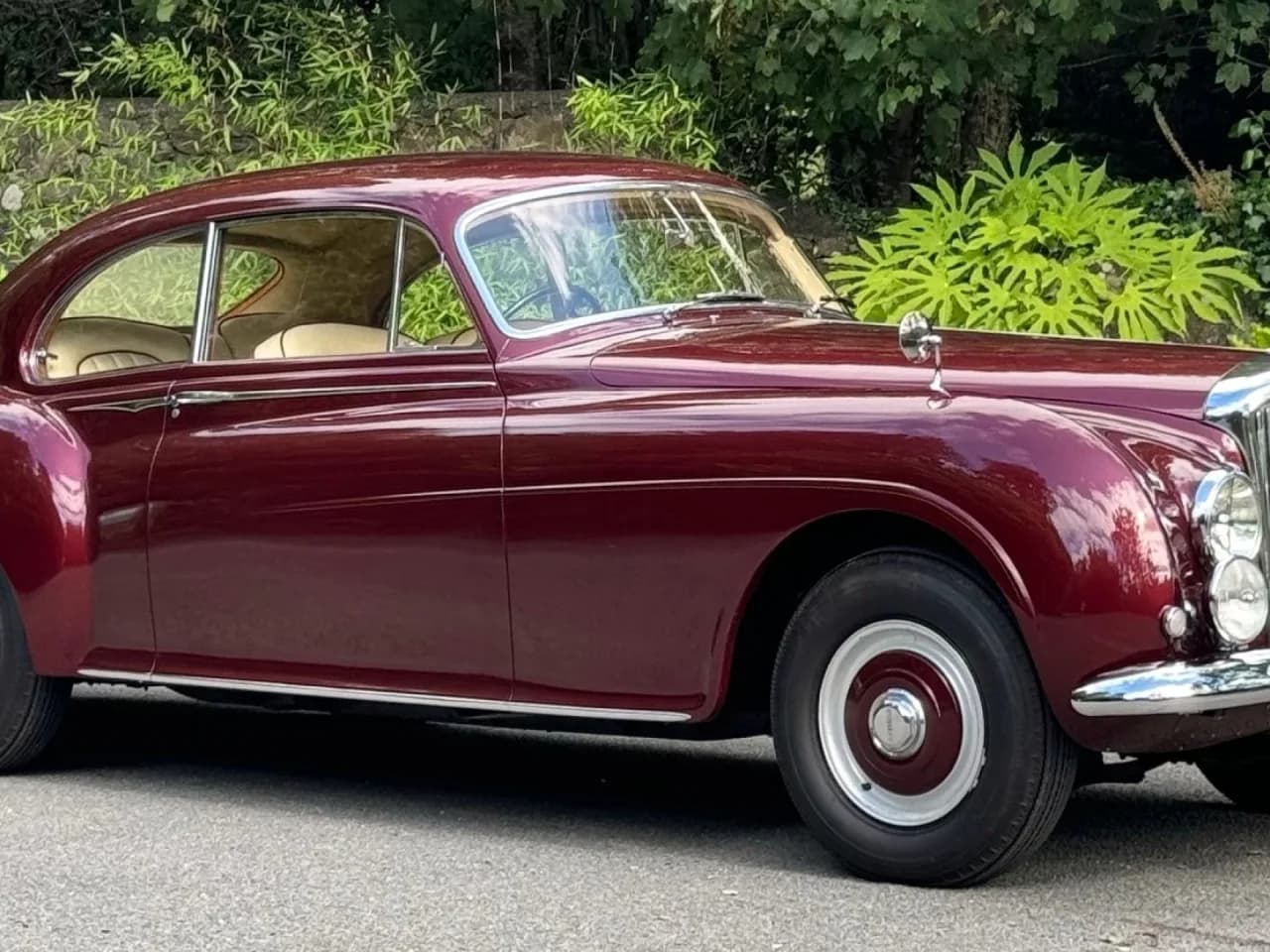 1954 Bentley R Type Continental Automatic H J Mulliner Fastback - Thumbnail 3
