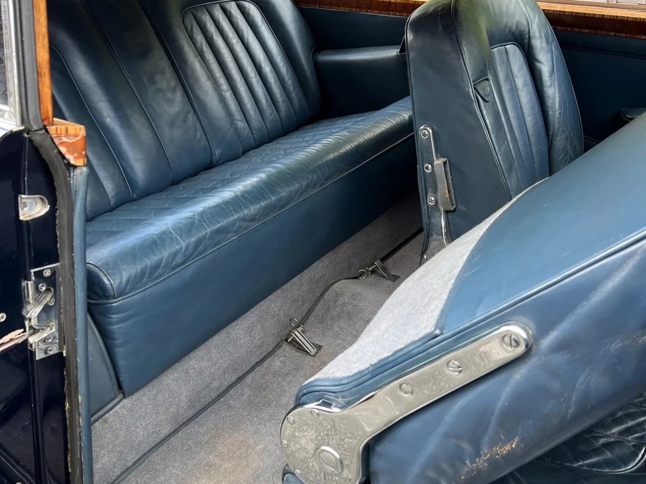 1962 Bentley S2 Continental H J Mulliner 2 dr Sports Saloon - Thumbnail 6