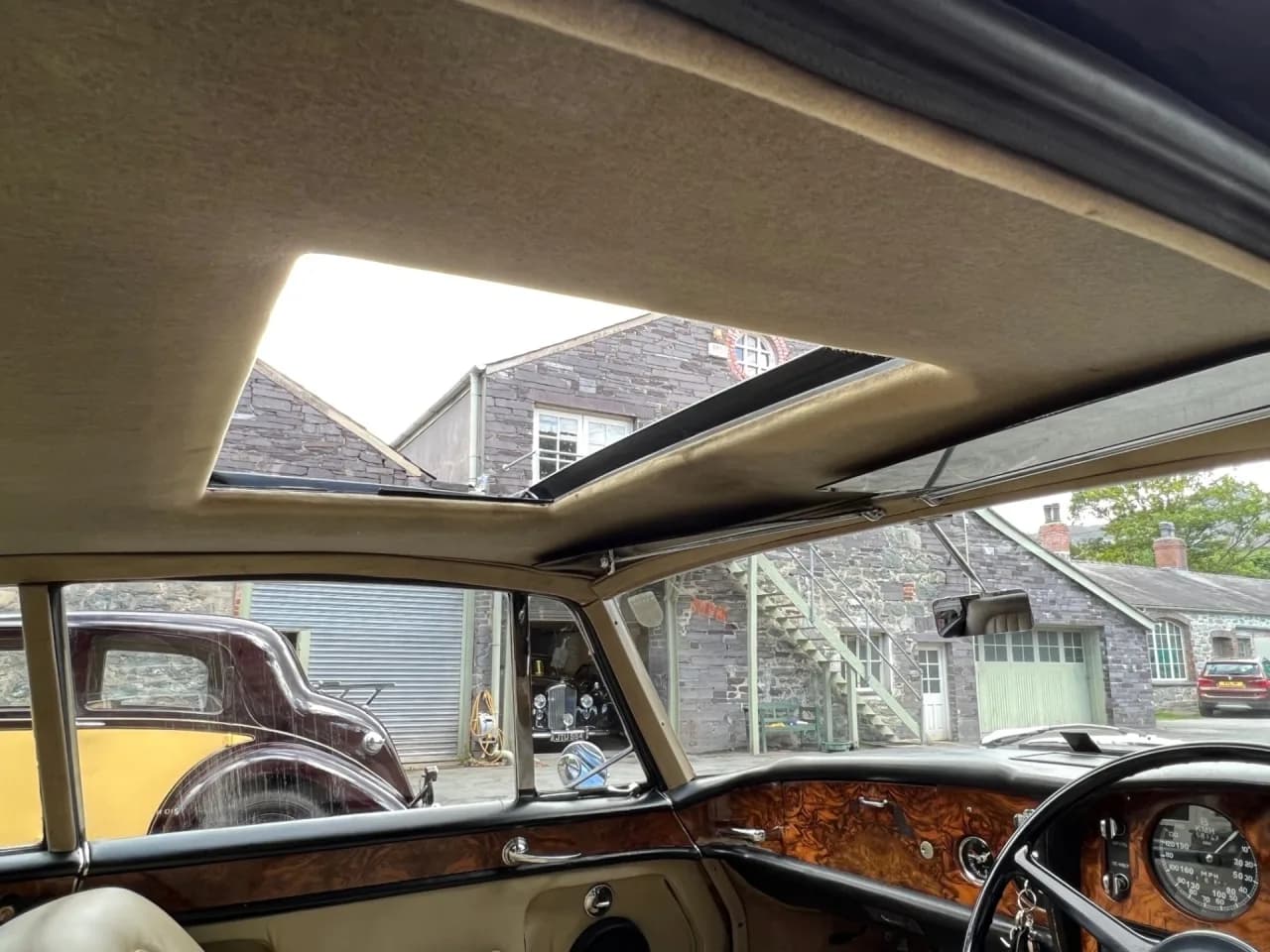 1963 Bentley S3 Continental Chinese Eye  2dr FHC - Thumbnail 7