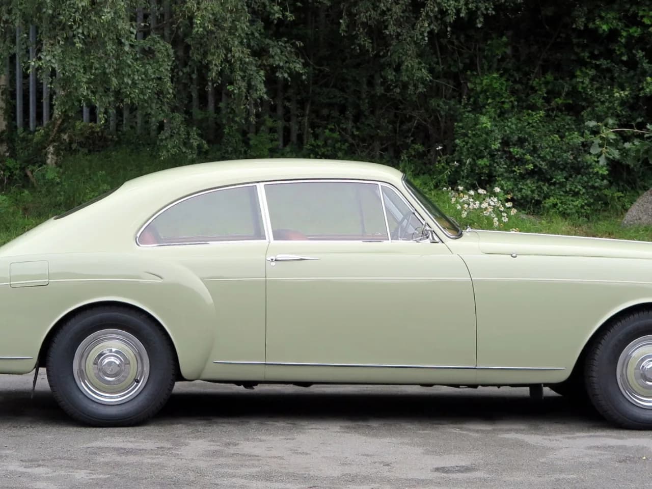 1958 Bentley S1 Continental H J Mulliner Fastback - Thumbnail 3