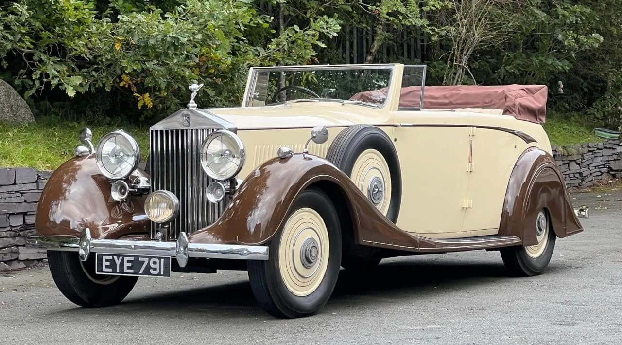 1938 Rolls - Royce 25/30 Park Ward 4 dr All weather Cabriolet GGR54
