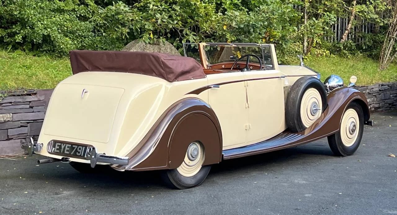 1938 Rolls - Royce 25/30 Park Ward 4 dr All weather Cabriolet - Thumbnail 2