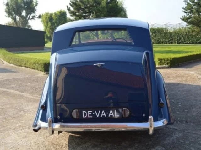 1947 Rolls - Royce Silver Wraith - Thumbnail 3